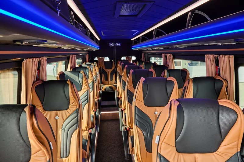 Mercedes Sprinter  / Bild 2