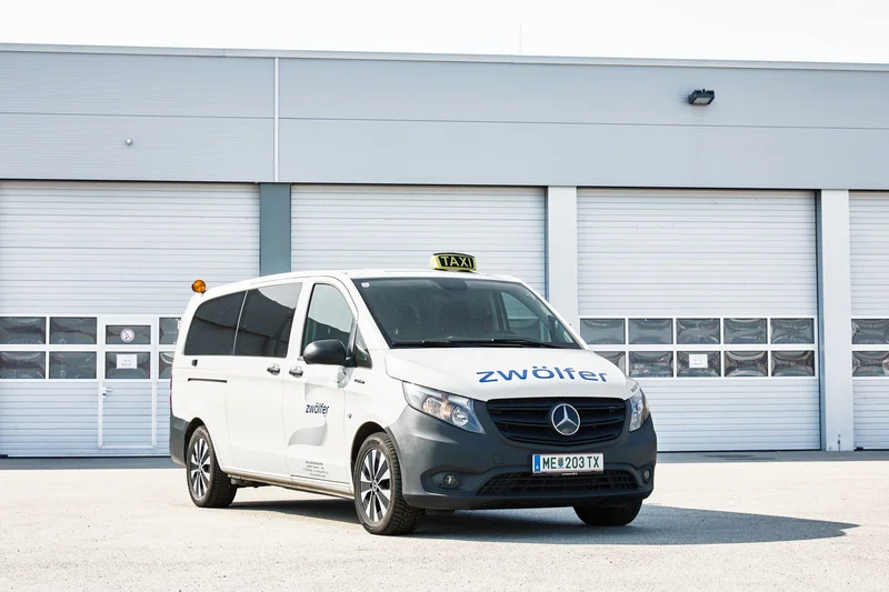 Mercedes Vito E  / Bild 3