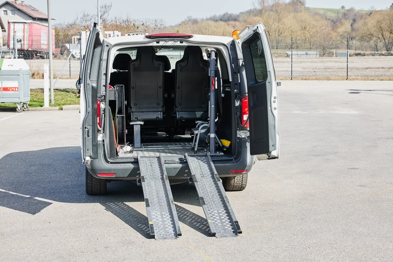 Mercedes Vito E  / Bild 5