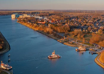 Nord Ostsee Kanal - Wir verbinden Meere!